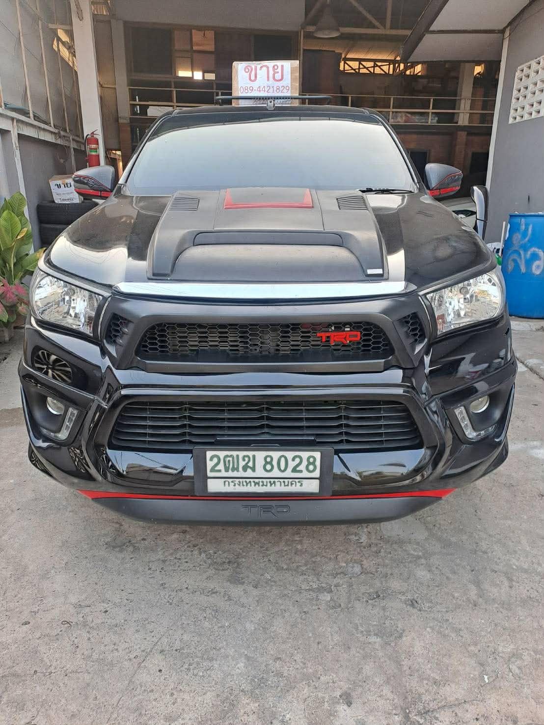 Car image 2